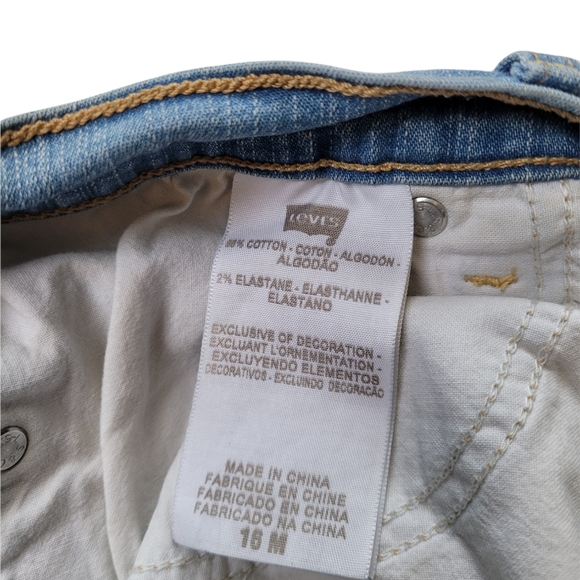 Levis High Rise 512 Slimming Boot - Picture 8 of 11